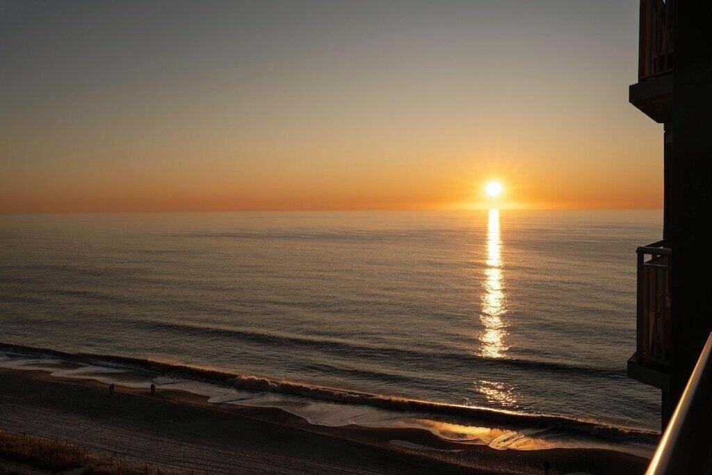 Вілла 2501 S Ocean Blvd, 1031 - Ocean View Sleeps 8 Мертл-Біч Екстер'єр фото