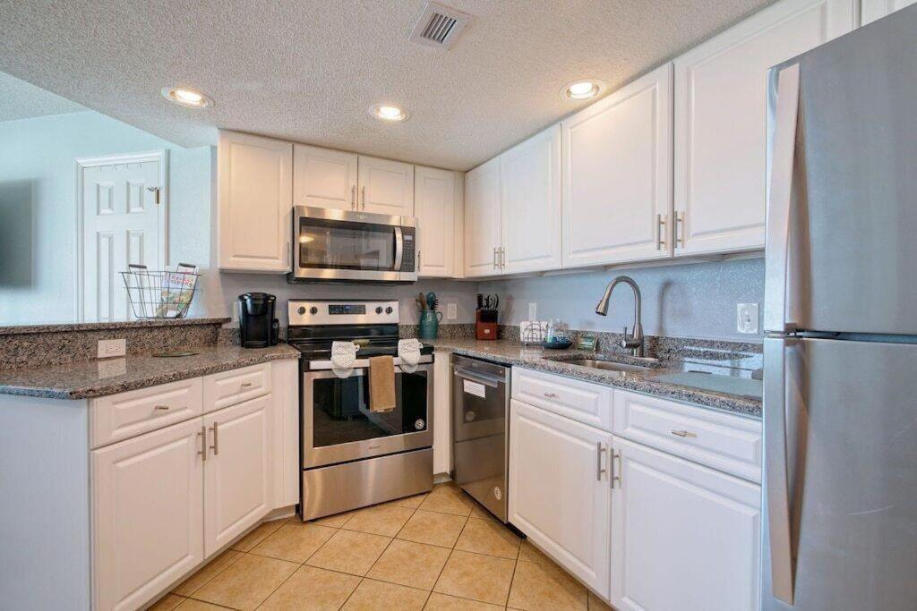 Вілла 2501 S Ocean Blvd, 1031 - Ocean View Sleeps 8 Мертл-Біч Екстер'єр фото